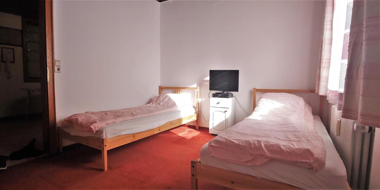 Grosse Wohnung Im Odenwald 1 Schonau  Luaran gambar